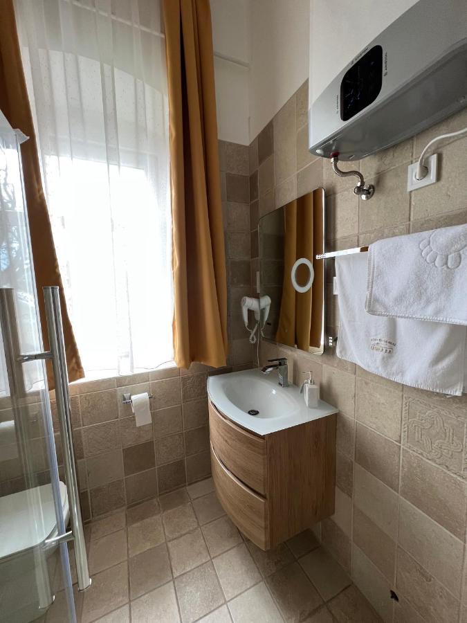 Kuria Vendeghaz Hotel Poroszló Екстериор снимка