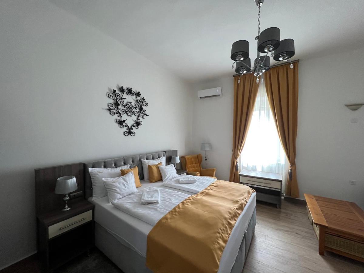 Kuria Vendeghaz Hotel Poroszló Екстериор снимка