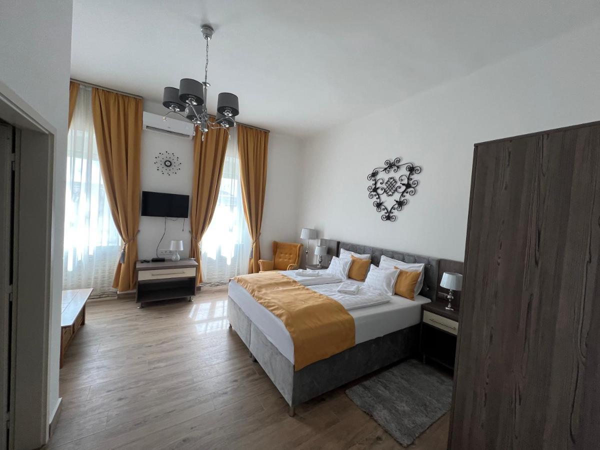 Kuria Vendeghaz Hotel Poroszló Екстериор снимка