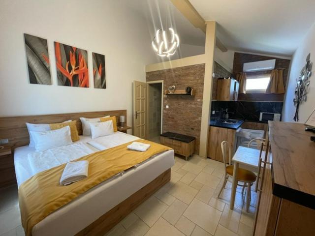 Kuria Vendeghaz Hotel Poroszló Екстериор снимка